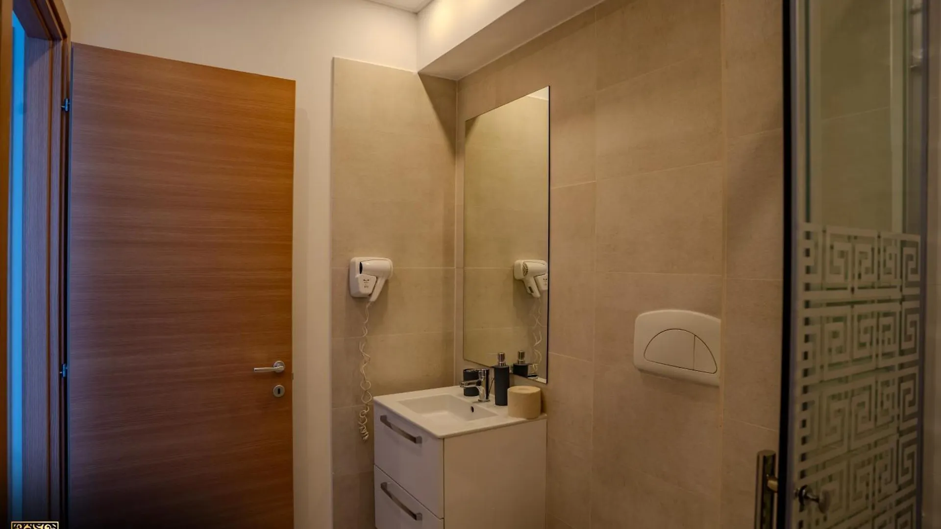 Yamaluxe Apartments - Heart & Soul With Lovely Colours Bucureşti